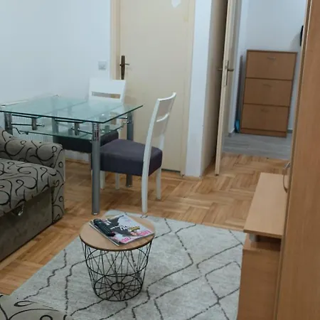 Apartament Centar & Peace Nisz